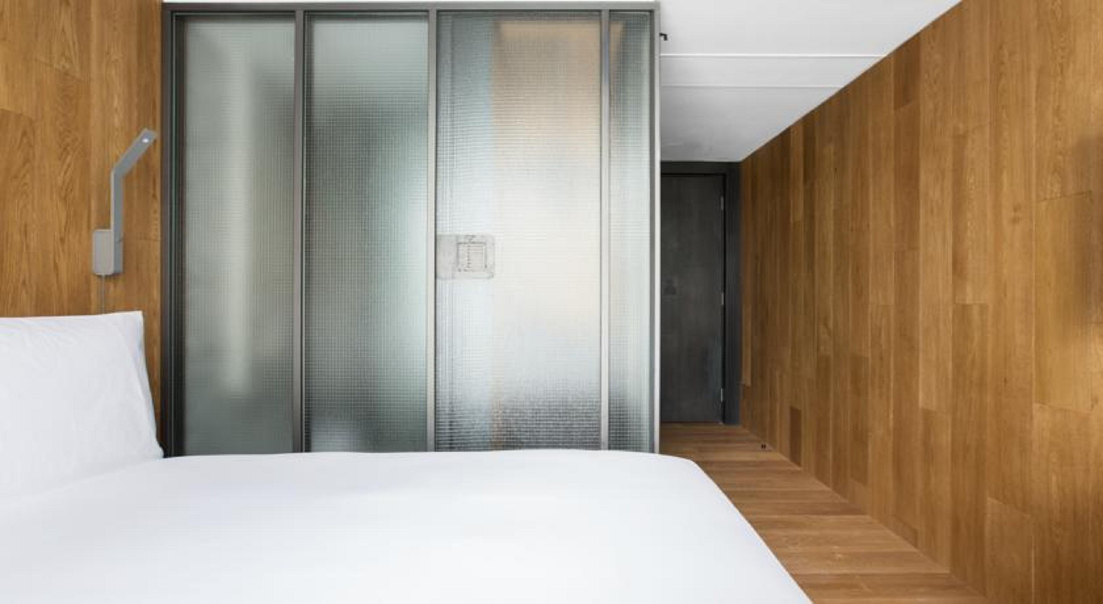 Tuve Hotel Хонконг Екстериор снимка