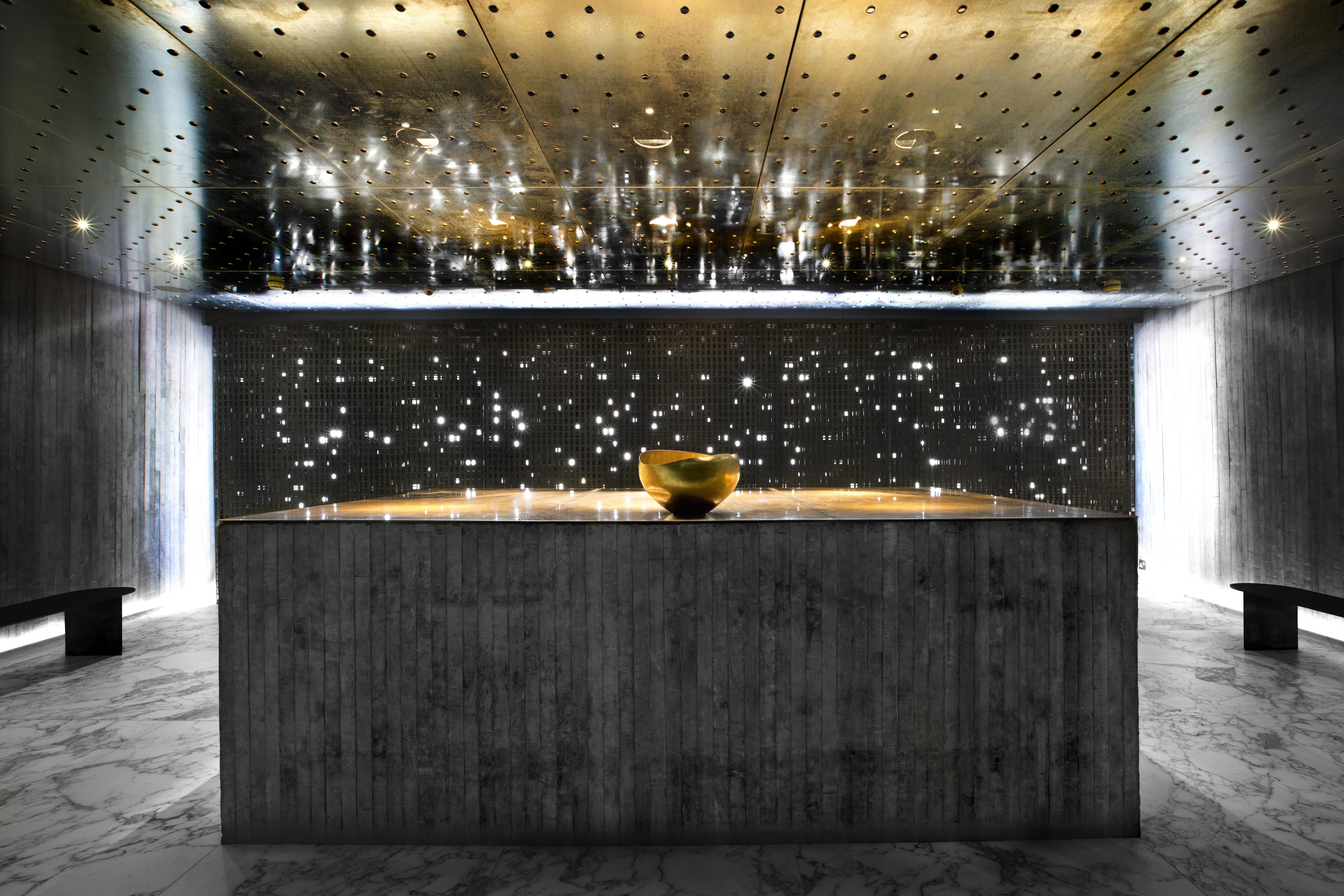 Tuve Hotel Хонконг Екстериор снимка
