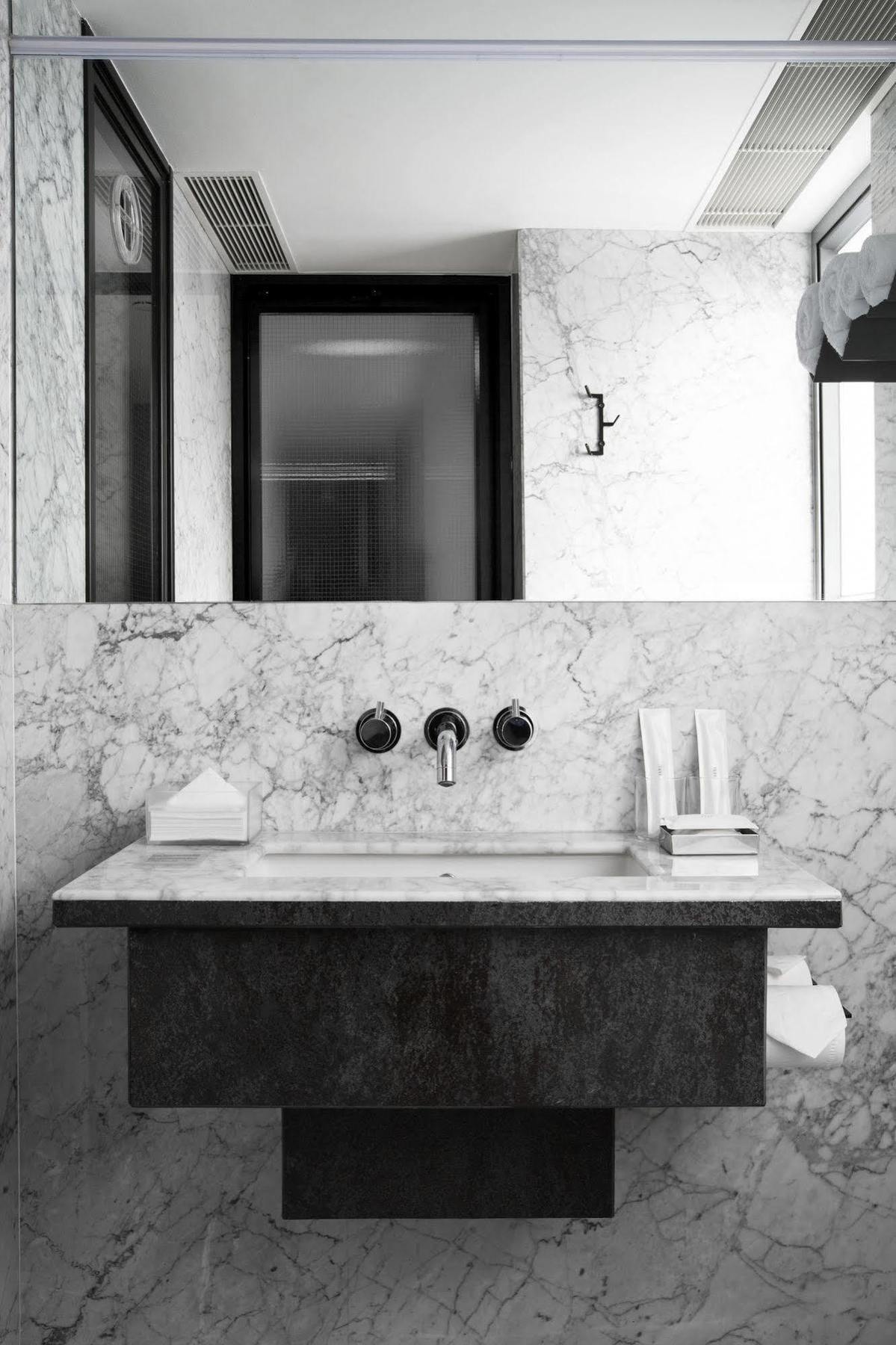 Tuve Hotel Хонконг Екстериор снимка