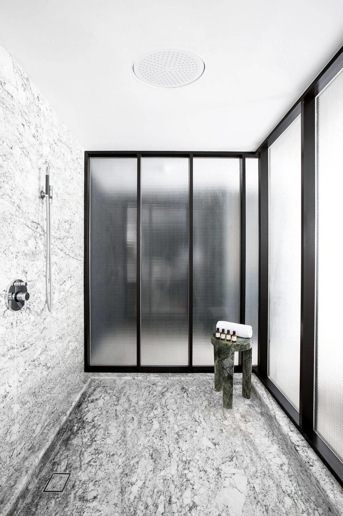 Tuve Hotel Хонконг Екстериор снимка